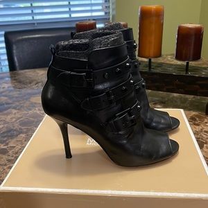 Michael Kira Bryan open toe bootie
